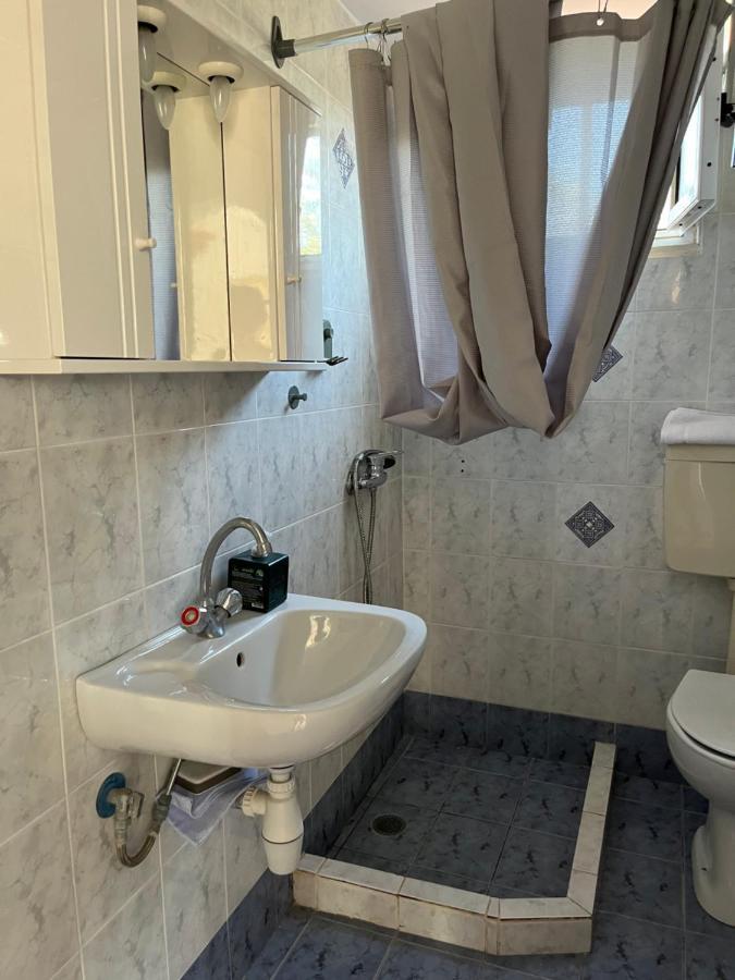 Harry'S House Apartment Elafonissos Bagian luar foto